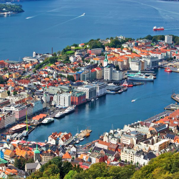 Panoramablick über Bergen