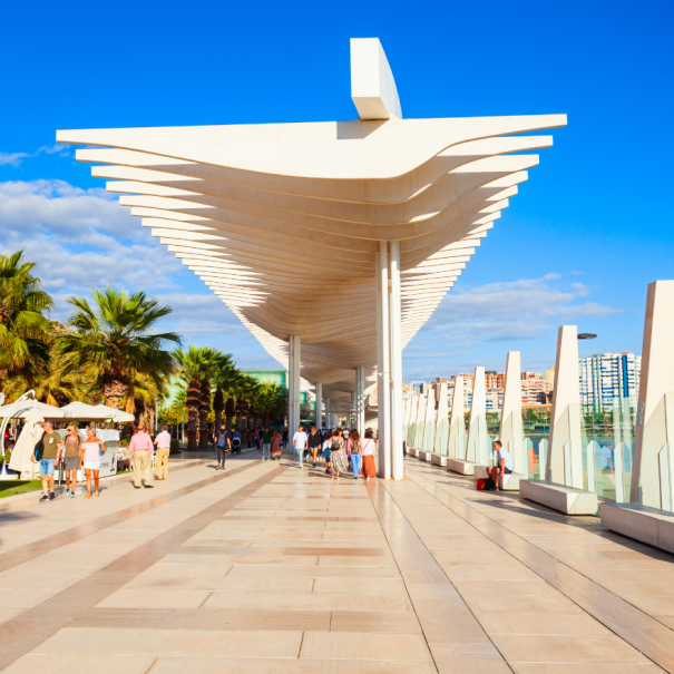 Das moderne Muelle Uno