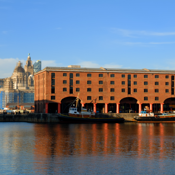 Das Wahrzeichen der Stadt "Royal Albert Dock"