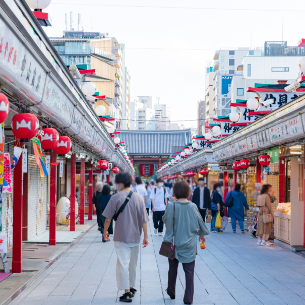 Die Einkaufsstraße Nakamise
